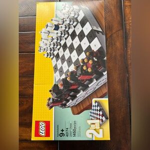 LEGO Iconic 2 in 1 Chess and Checkers Set